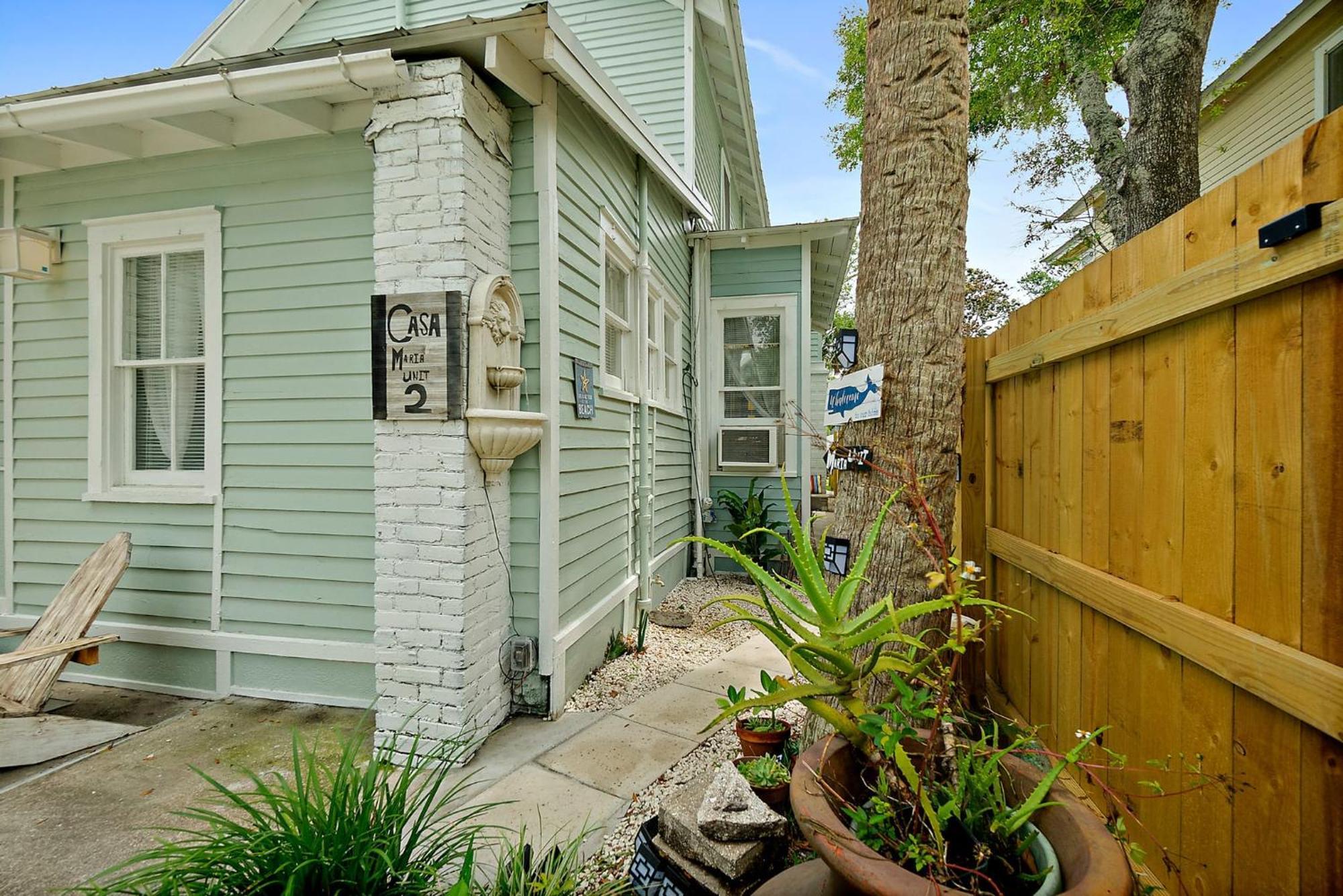Casa Maria 2- Charming, Quaint Apt Next To Everything Downtown! セント・オーガスティン エクステリア 写真